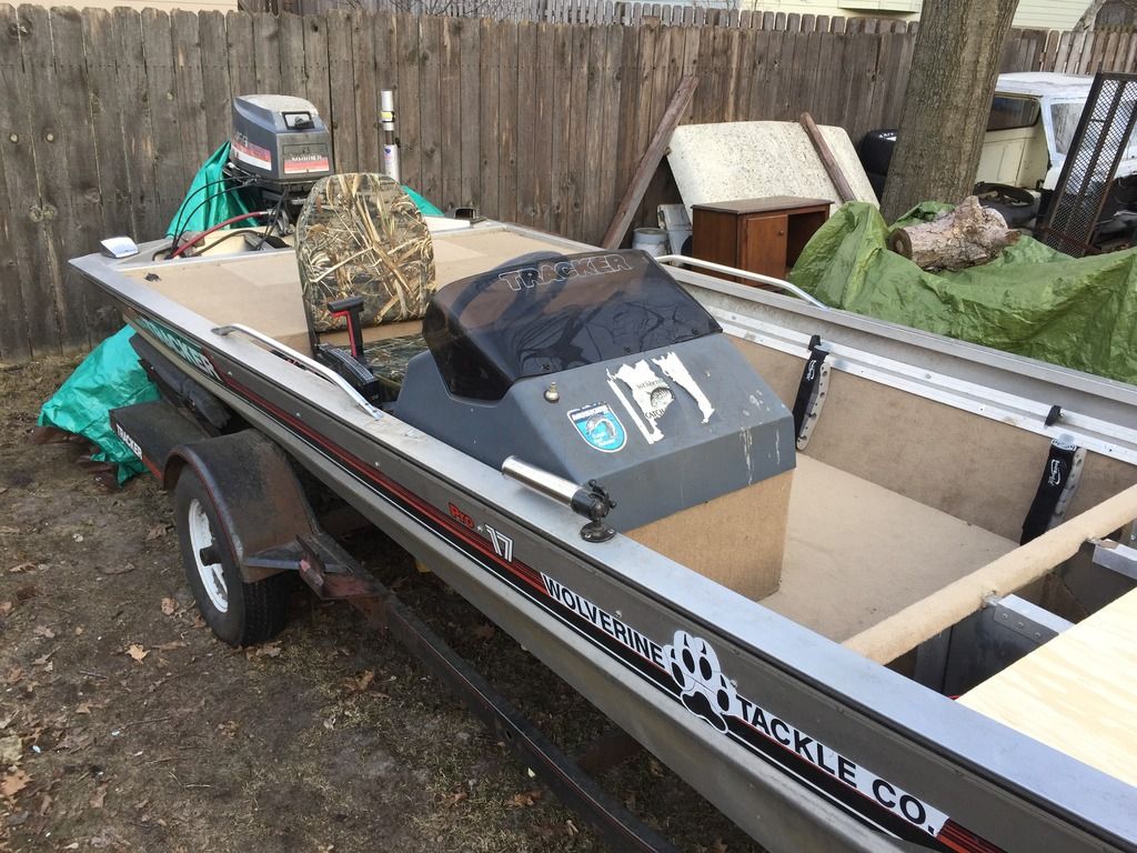 1988 Bass Tracker restoration pics and story Edit new progress pics OP